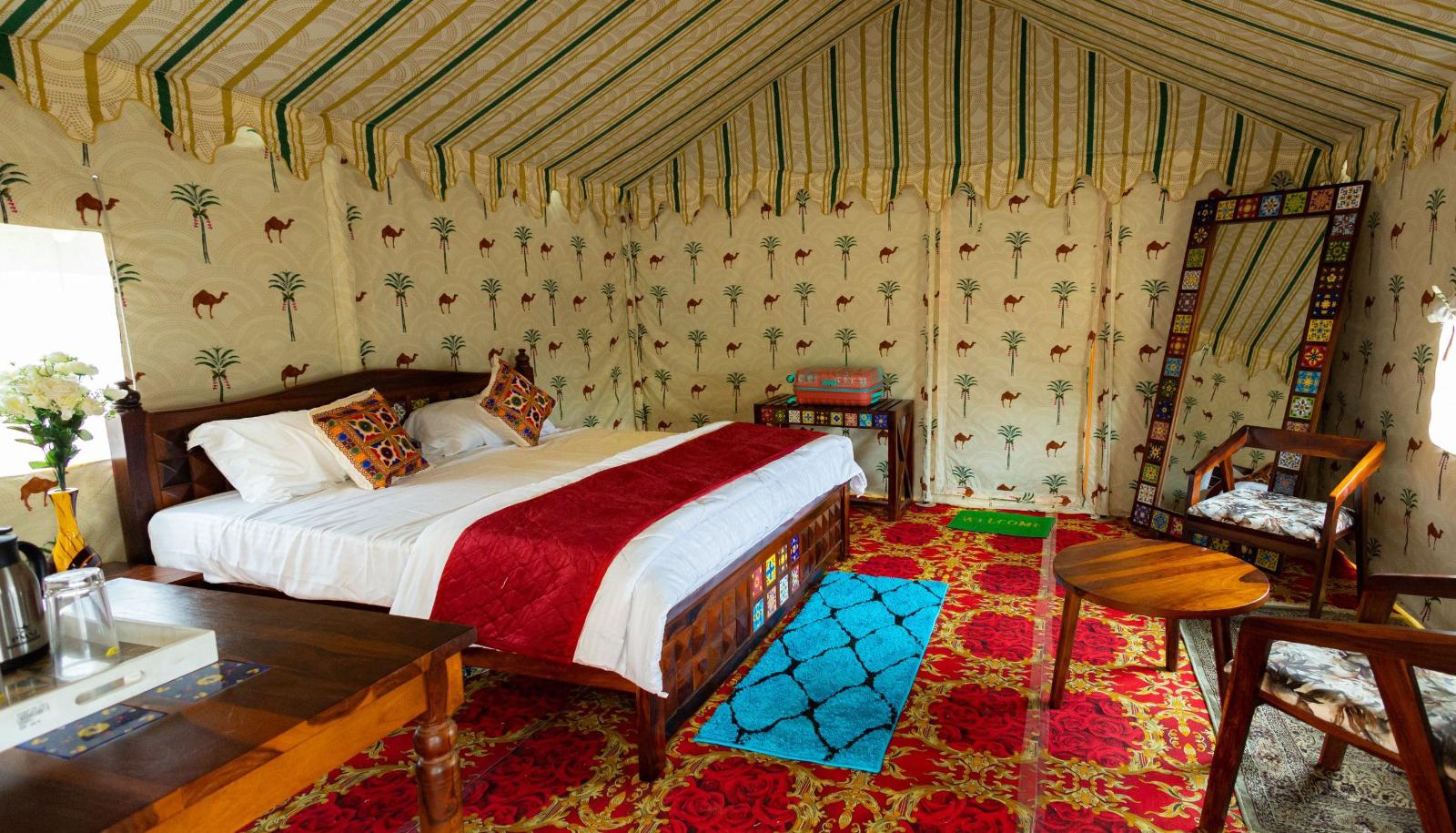 Premium Swiss Tent Balcony